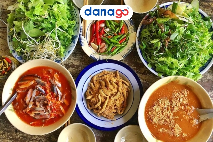 Ẩm thực du lịch Đà Nẵng gỏi cá nam ô