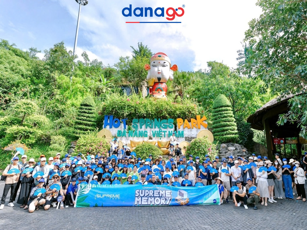 DANAGO đưa đón đoàn khách từ Đà Nẵng đến Núi Thần Tài.