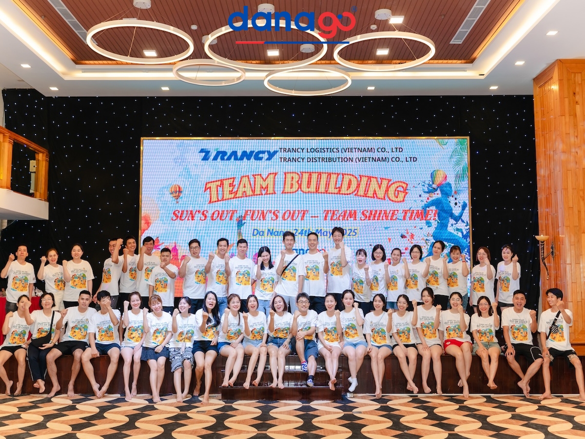 Tổ chức Year End Party Đà Nẵng kết hợp team building.