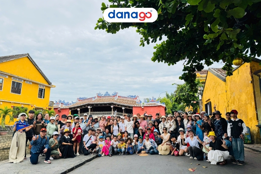 Khám phá chùa Cầu trong tour Hội An của DANAGO